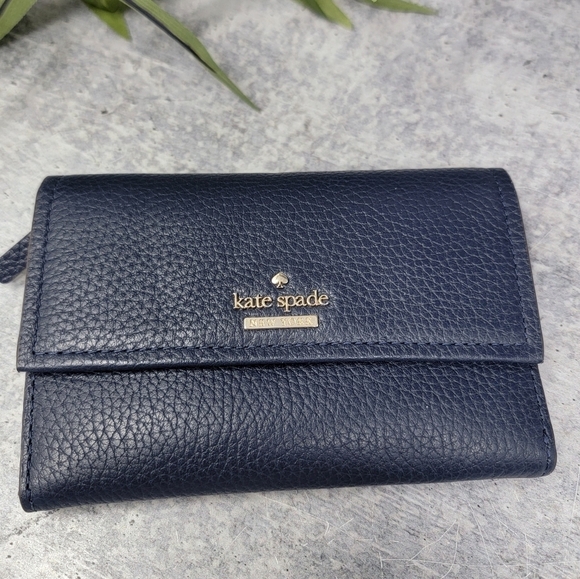 kate spade Handbags - NWOT Kate Spade Navy Leather Flap Wallet Classic Neutral